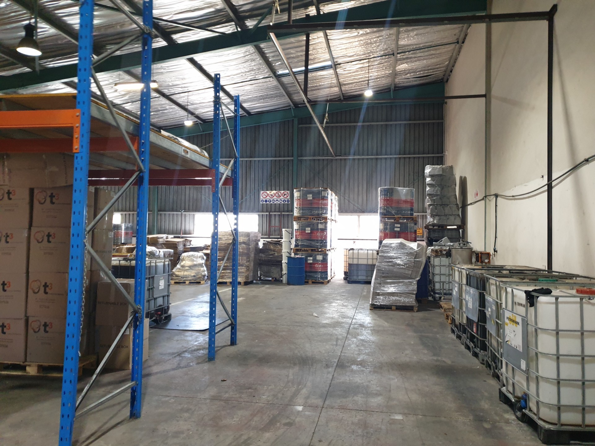 Industrial Property for rent in Westmead, Pinetown, KwaZulu Natal, 705 m²