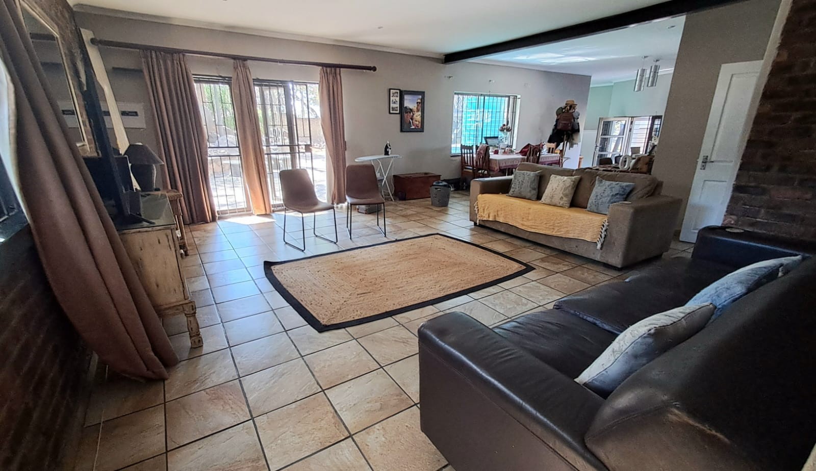 House for sale in Phalaborwa, 316 m²