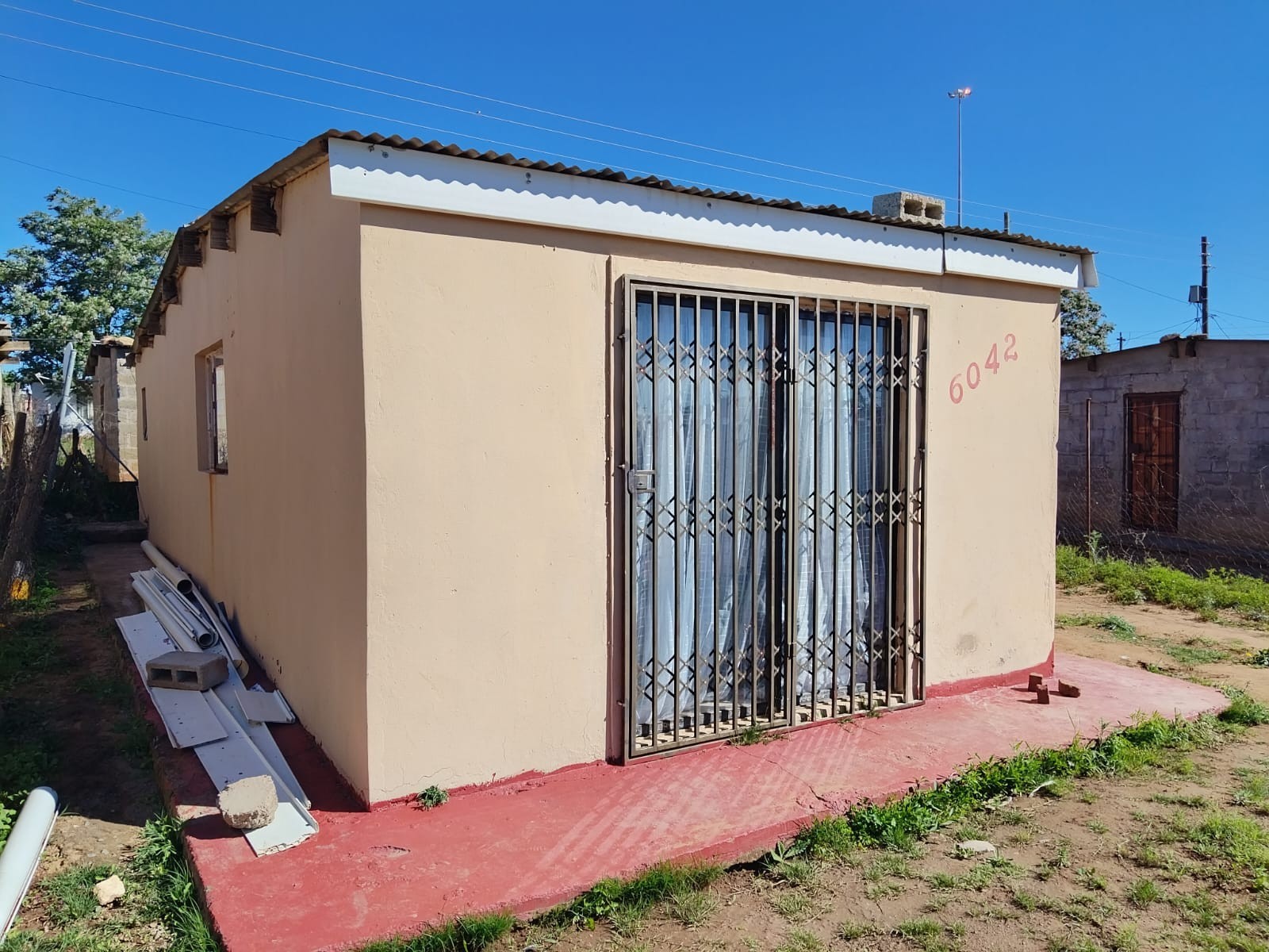 House for sale in Nomzamo, Mlungisi, Queenstown, 6042 Suntu Pika Street, Nomzamo, Mlungisi, Queenstown, Eastern Cape, 250 m²