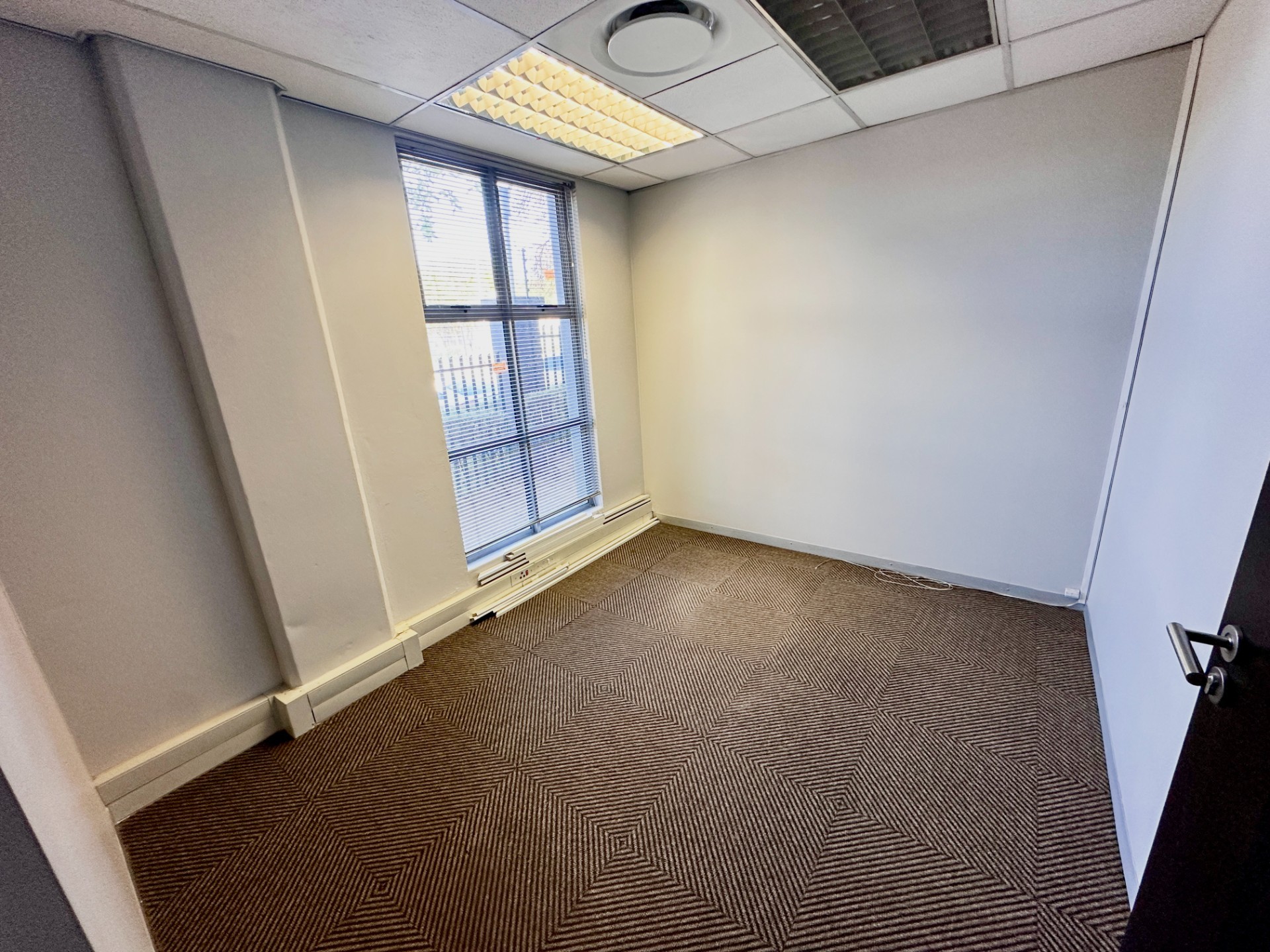 Commercial Property for rent in Menlo Park, Pretoria, 63 m²
