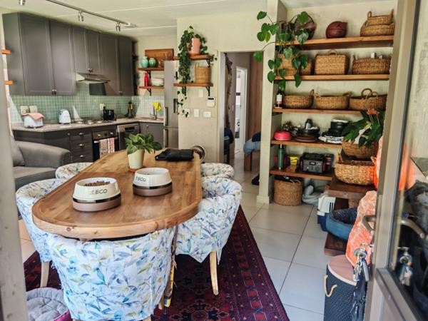 Townhouse for sale in Bruma, Johannesburg, 52 m²