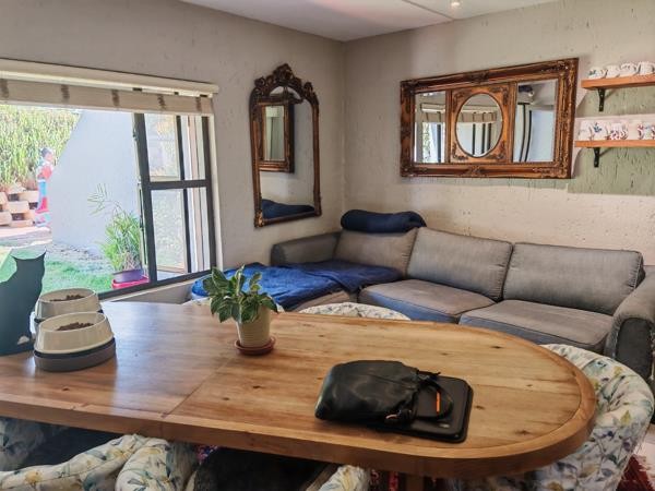 Townhouse for sale in Bruma, Johannesburg, 52 m²