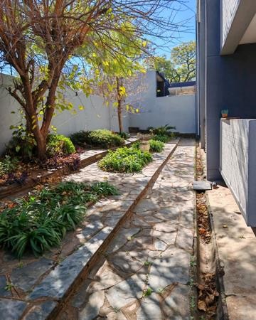 Apartment for sale in Linden, Randburg, 81 m²