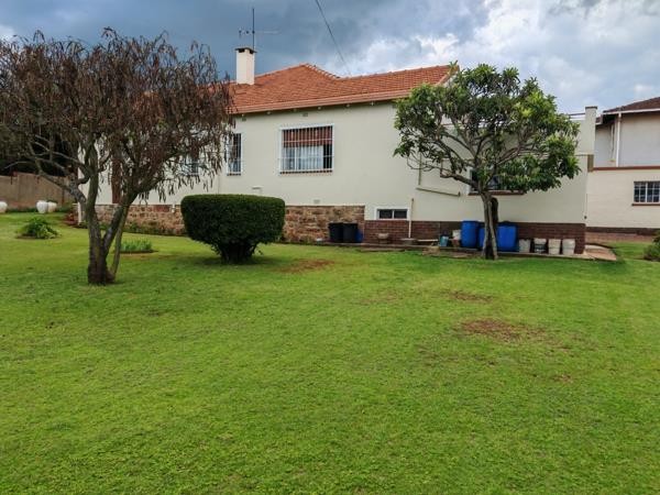 House for sale in Observatory, Johannesburg, 2300 m²