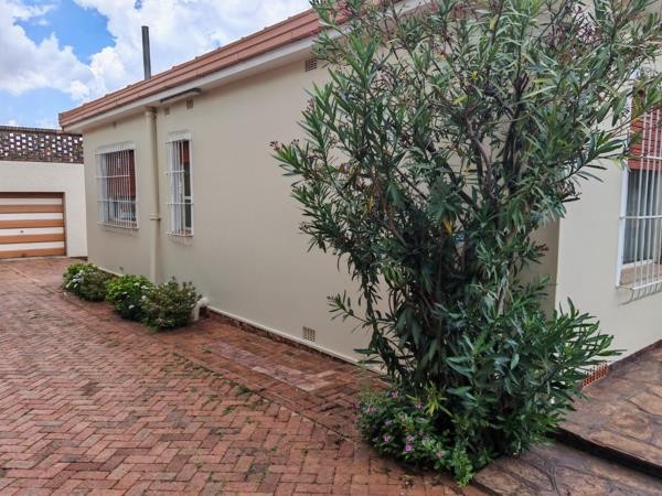 House for sale in Observatory, Johannesburg, 2300 m²