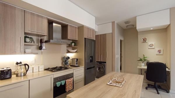 Townhouse for sale in Rosebank, Johannesburg, 78 m²
