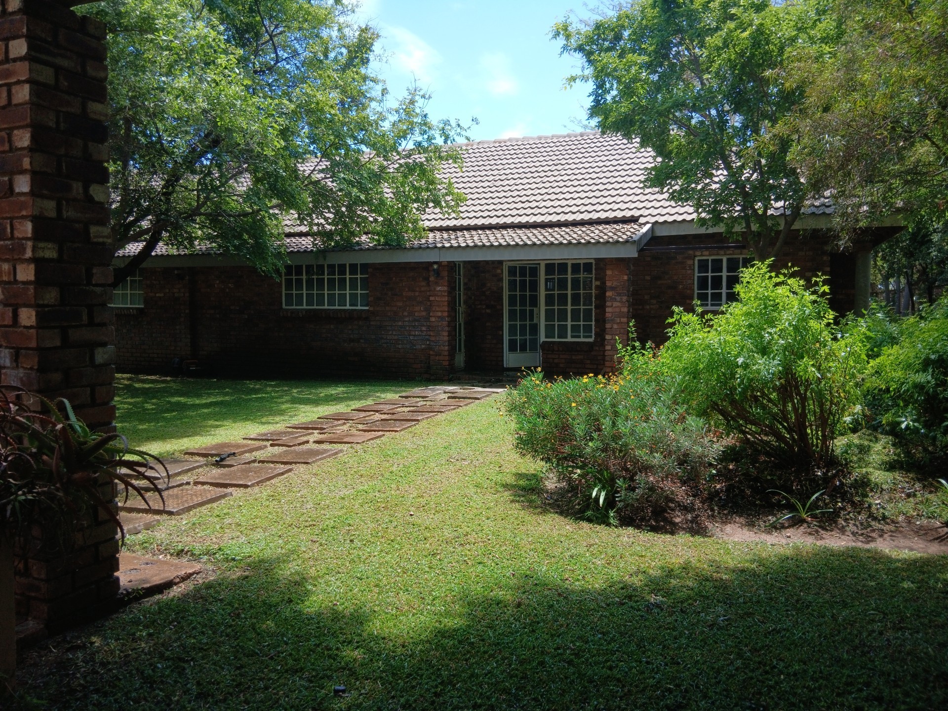 House for rent in Rooigrond, Mafikeng Rural, Mafikeng, North West, 1634 m²