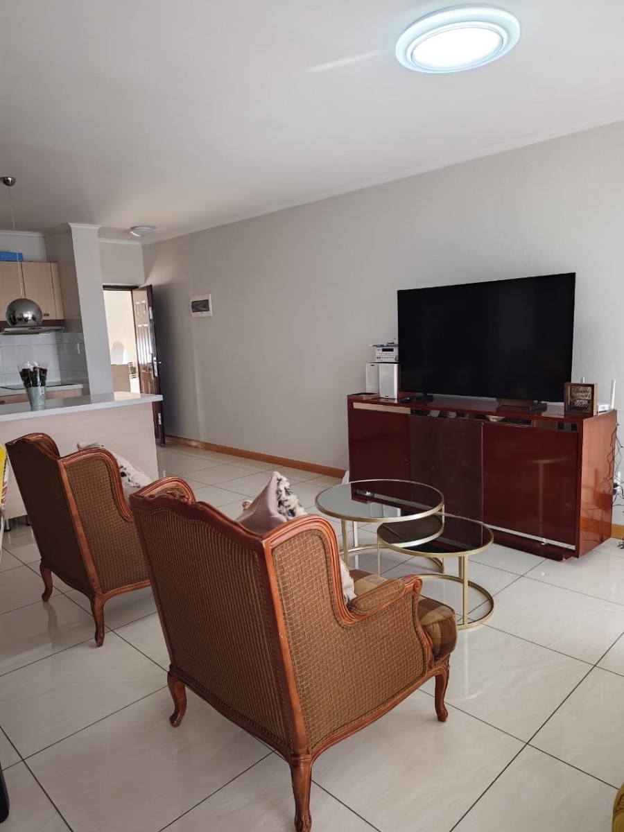 Apartment for rent in Carlswald Estate, Midrand, 100 m²