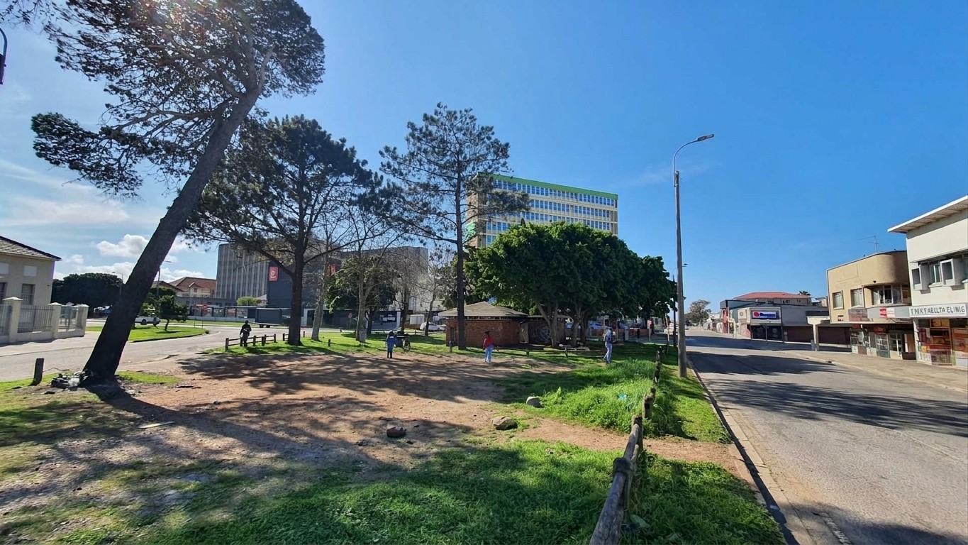 Commercial Property for sale in Marienthal, 980 m²