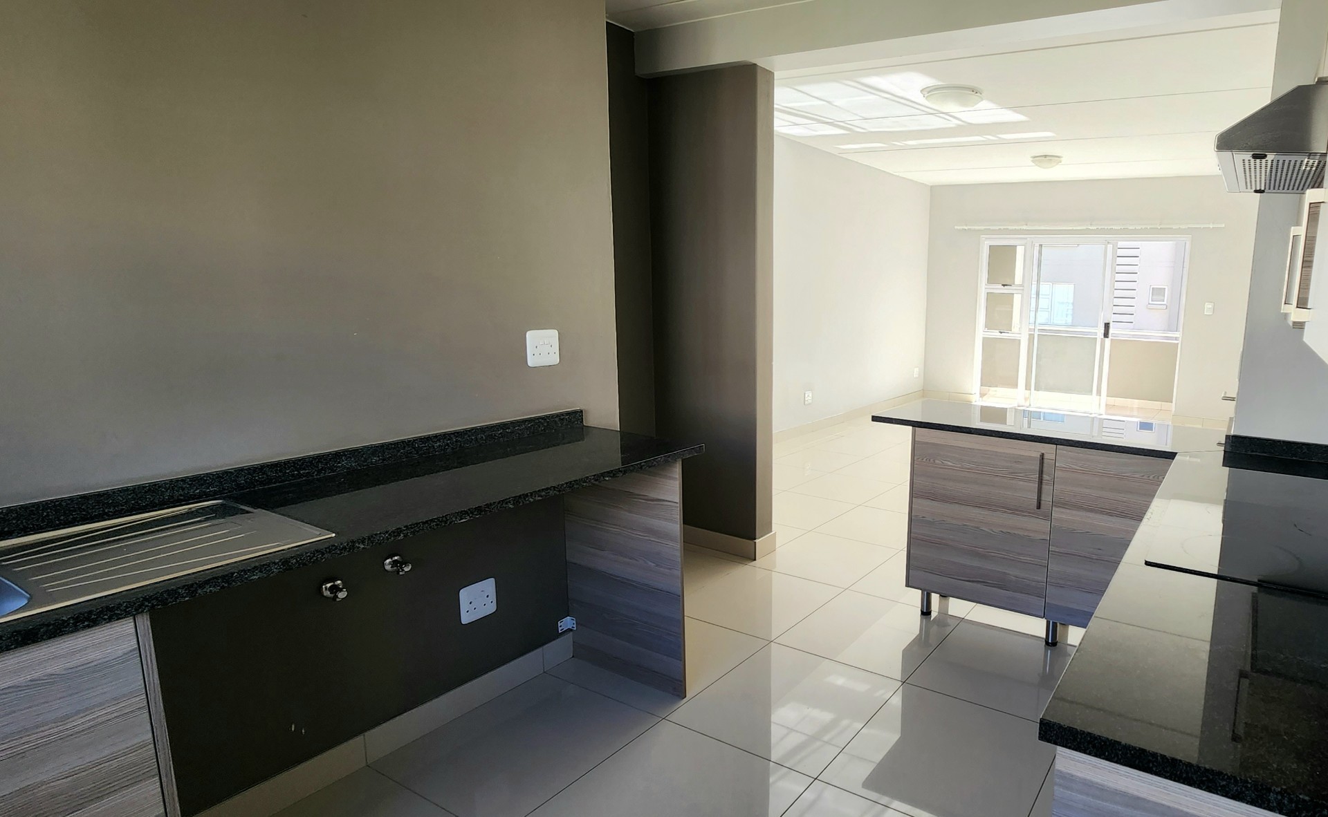 Apartment for rent in Blue Hills, Midrand, 89 m²
