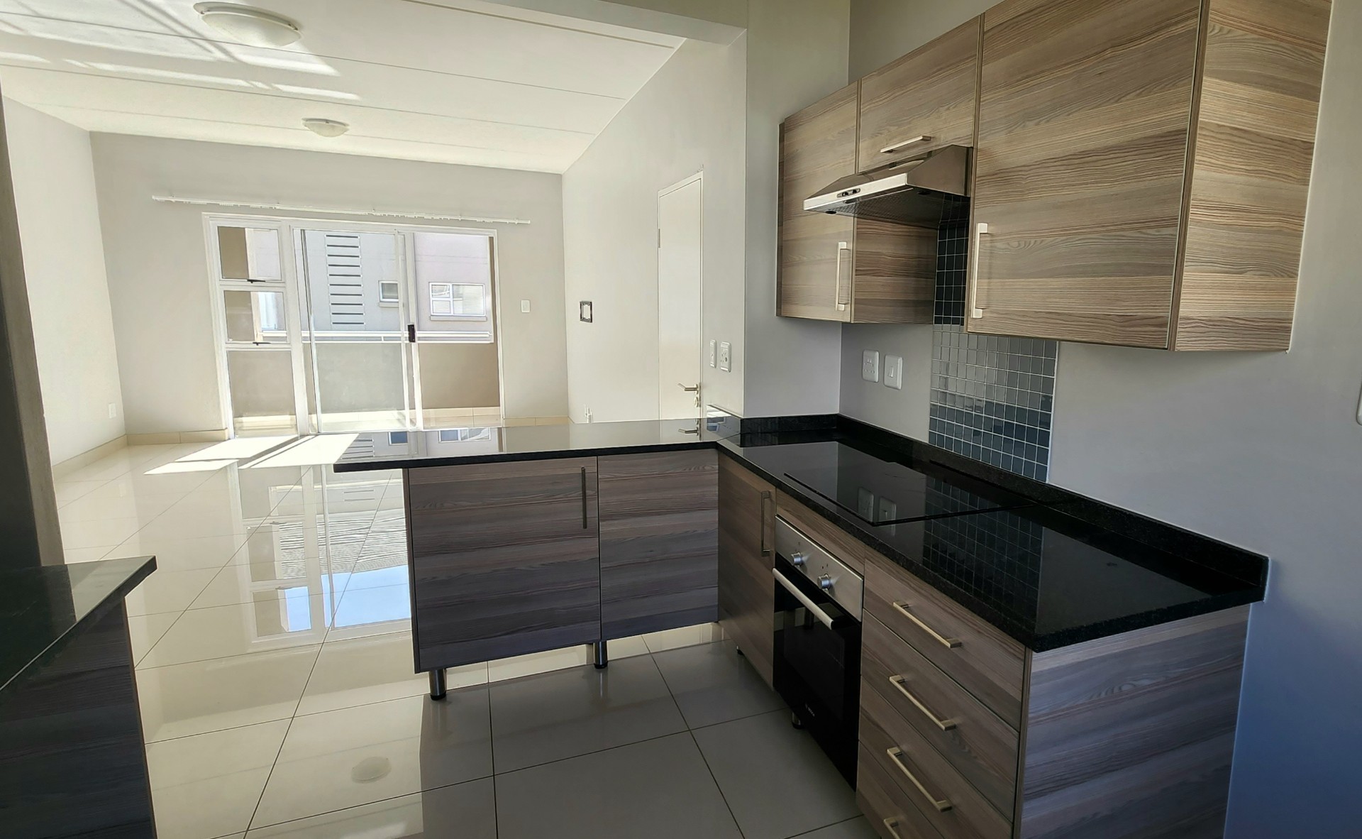 Apartment for rent in Blue Hills, Midrand, 89 m²
