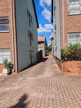 Apartment for sale in Linden, Randburg, 70 m²