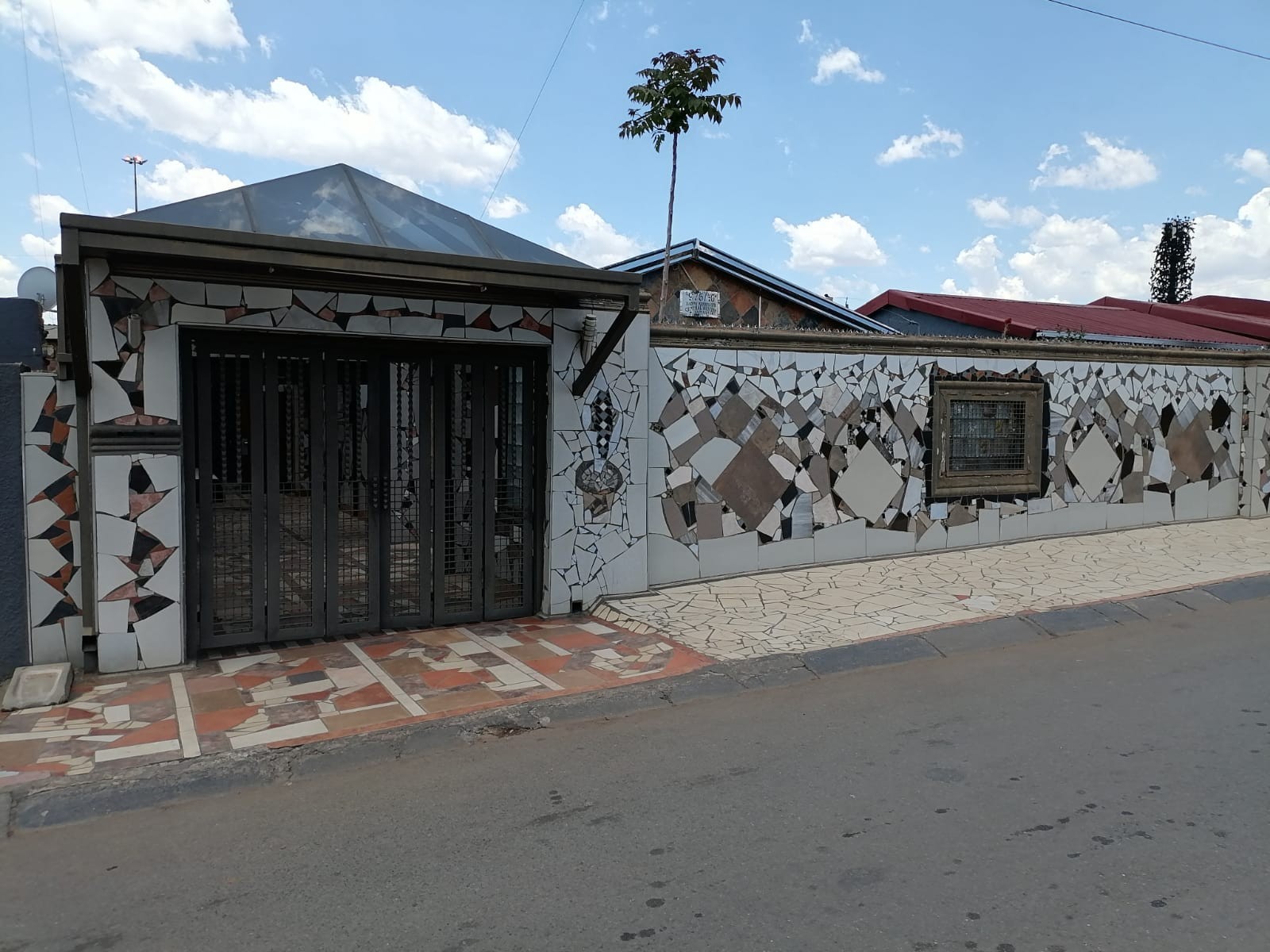 House for sale in Jabavu, Soweto