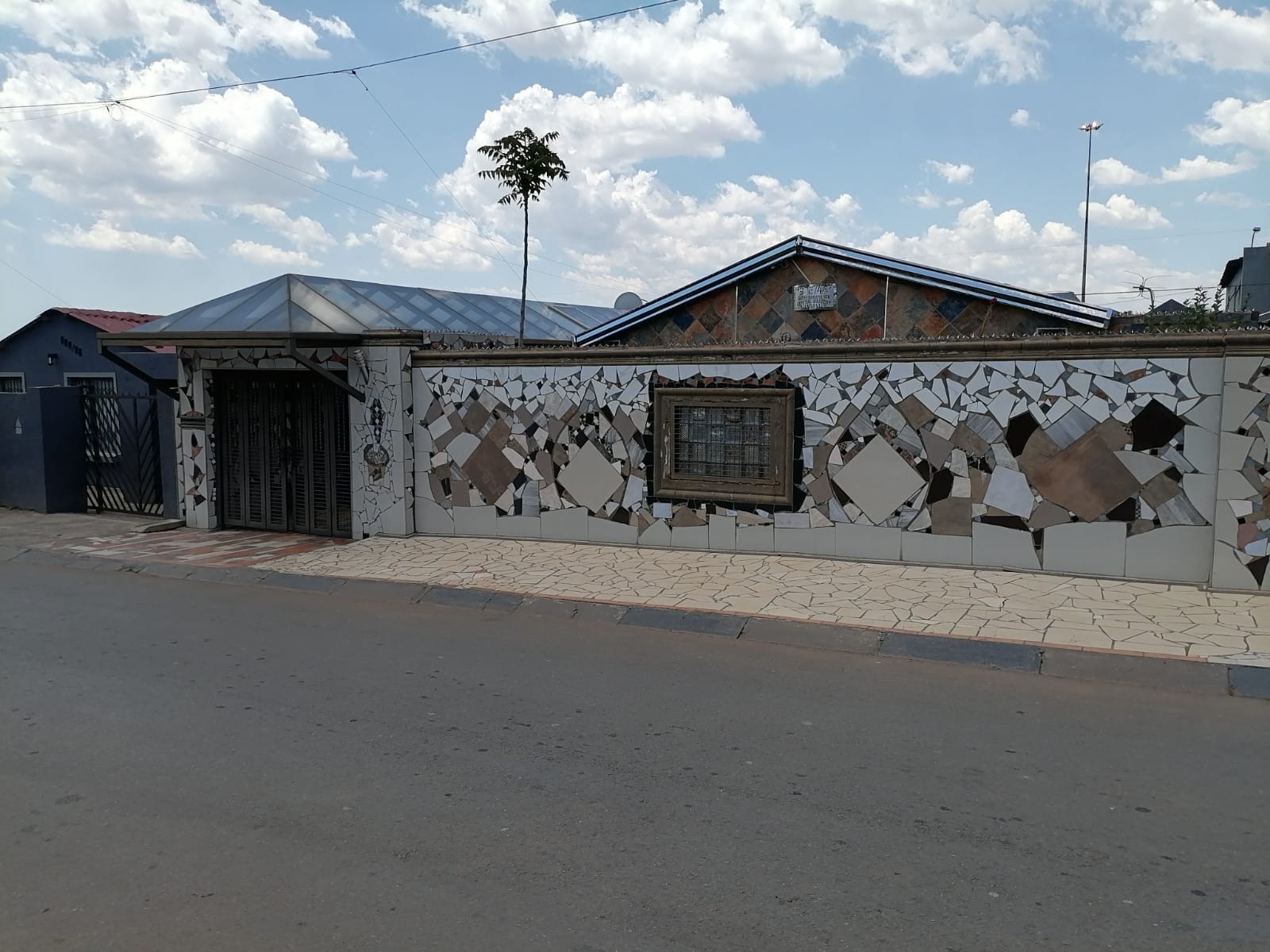 House For Sale in Jabavu, Soweto
