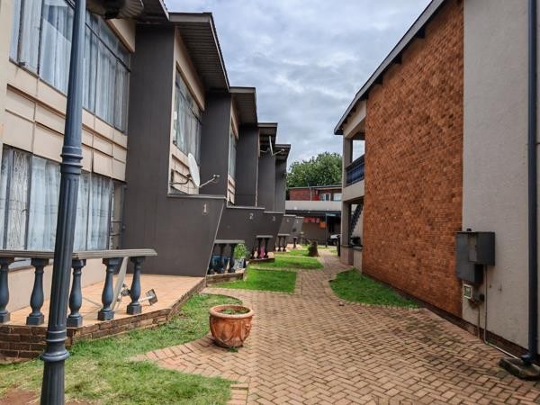 Complex for sale in Kempton Park Central, Kempton Park, 1226 m²