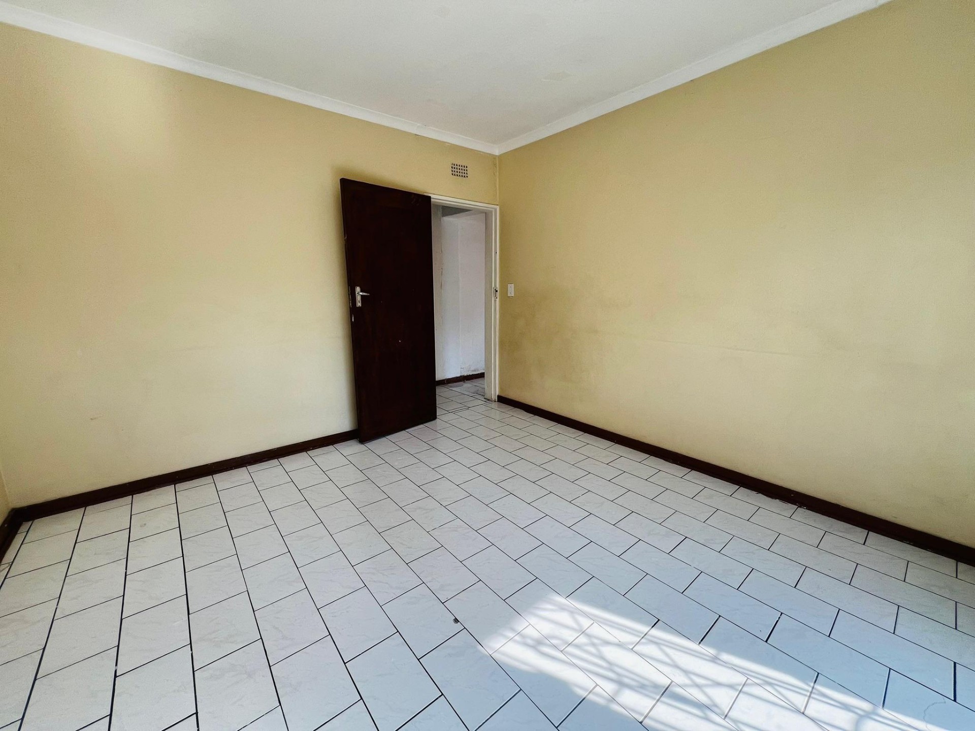 House for rent in Bosmont, Johannesburg, 80 m²