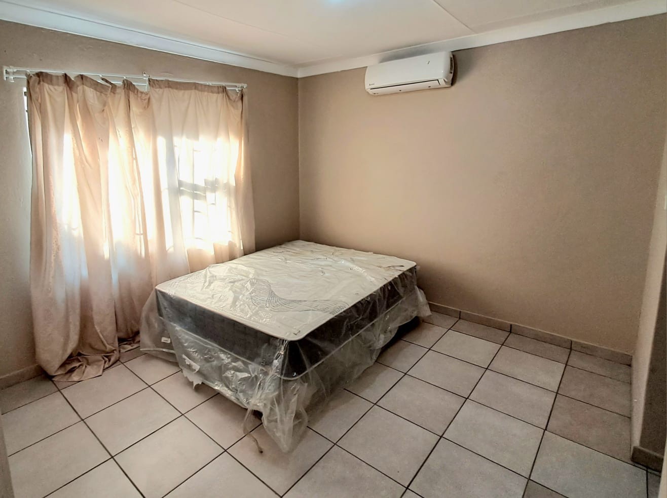 House for sale in Phalaborwa, 288 m²