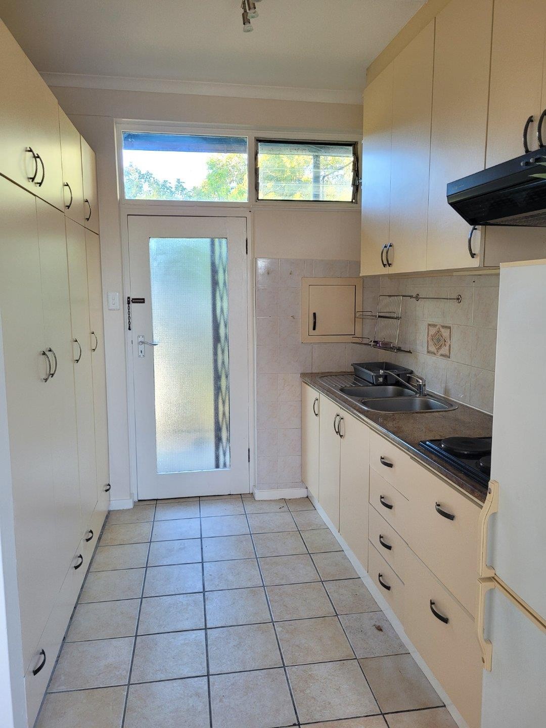 Apartment for rent in Westhill, Knysna, 36 m²