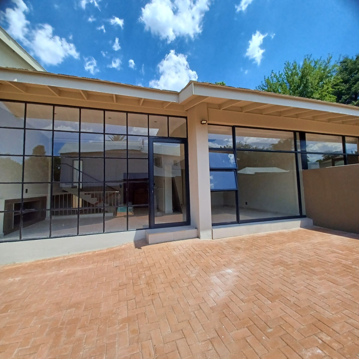 House for rent in Houghton Estate, Johannesburg, 285 m²