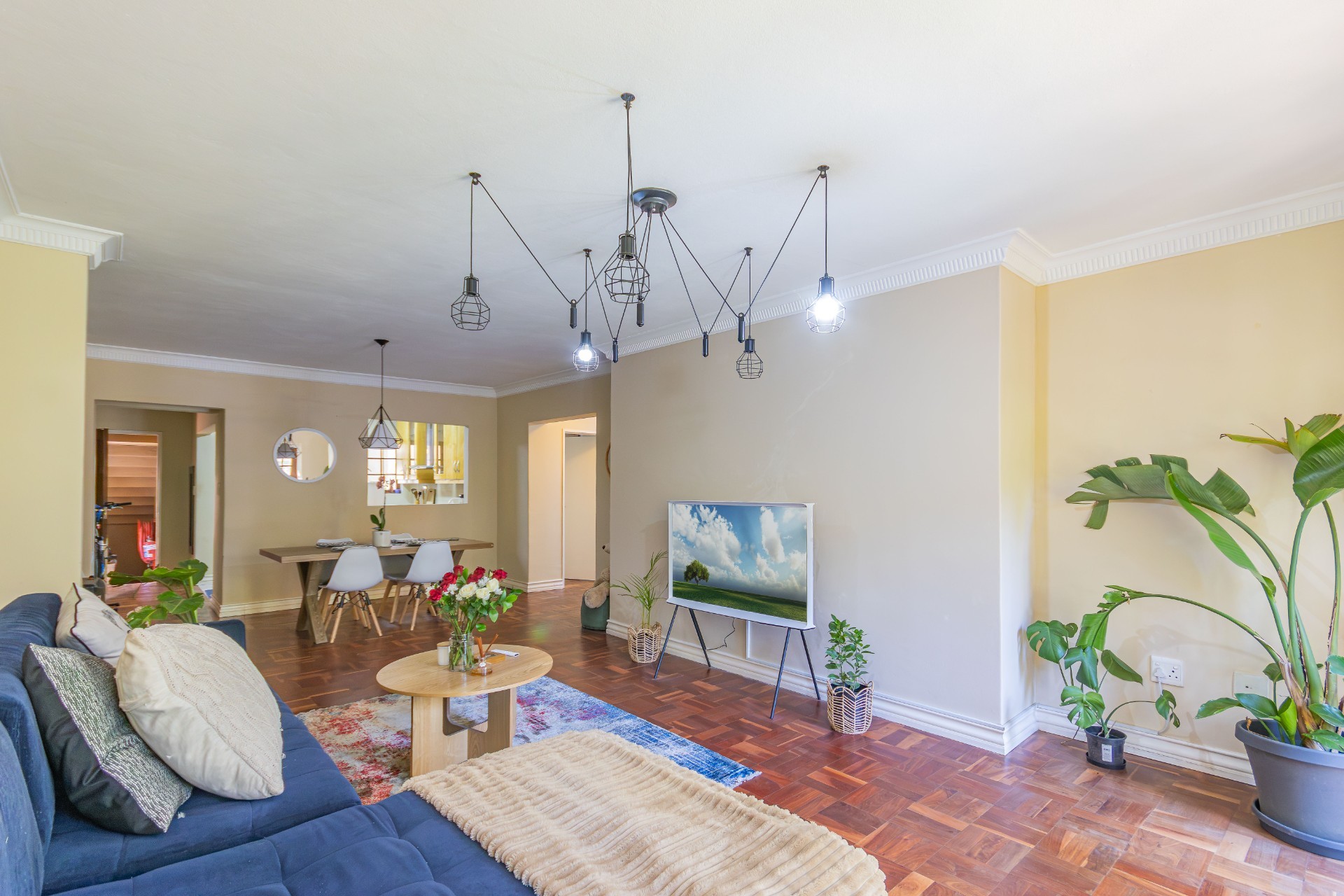 Apartment for sale in Atholl, Sandton, 97 m²