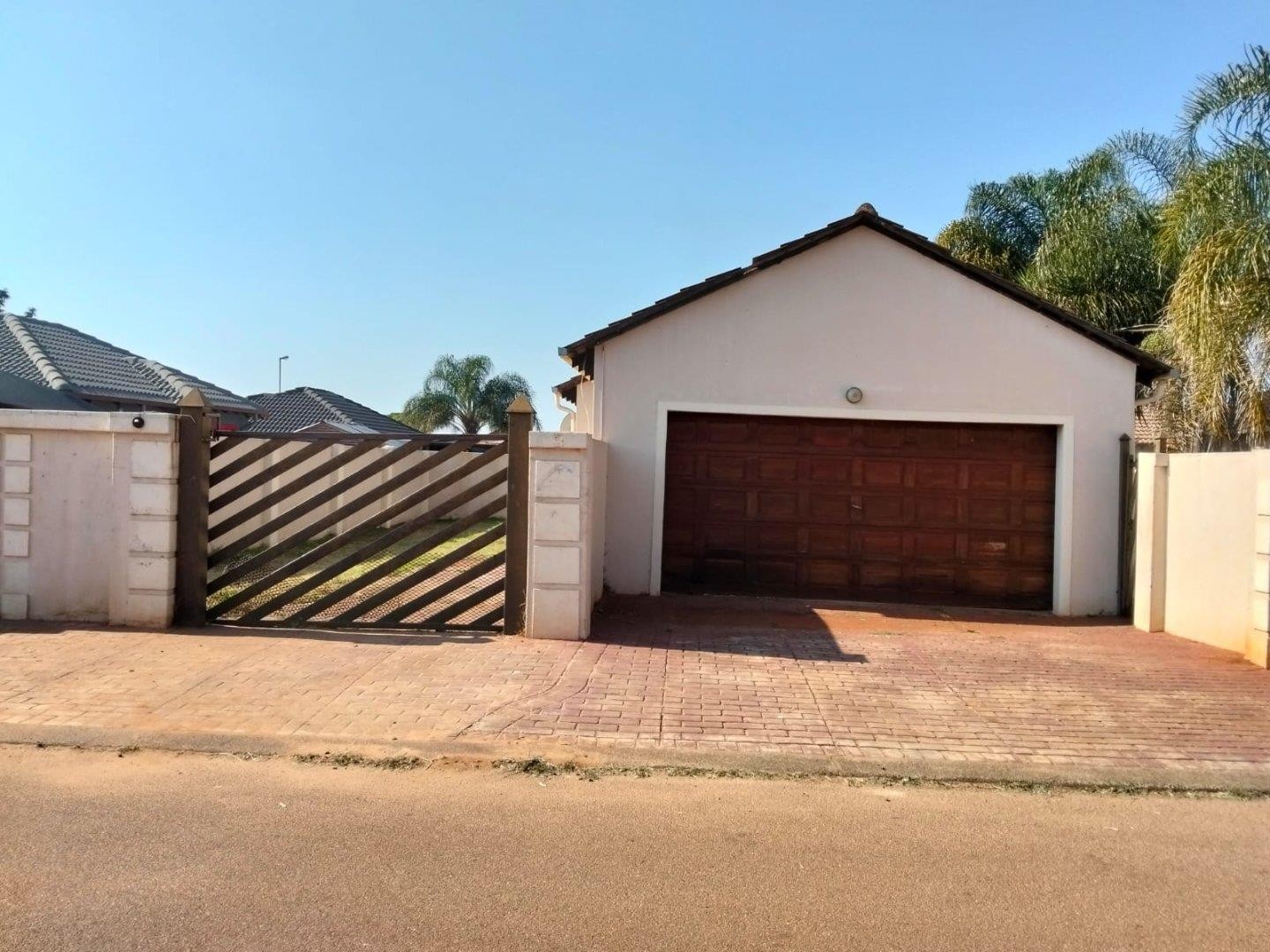 House for sale in The Orchards, Akasia, 72 m²