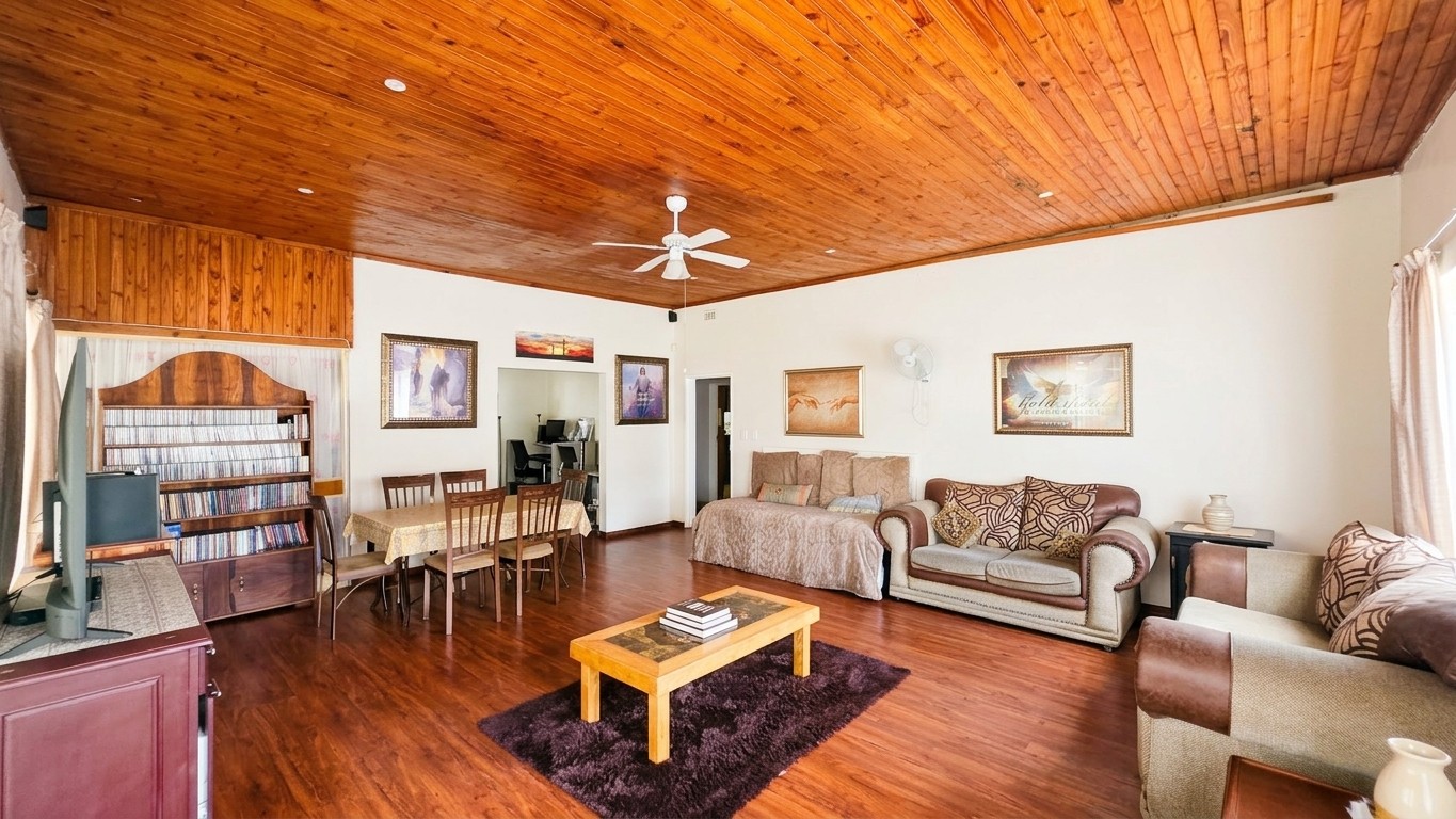 House for sale in Mayville, Pretoria, 1260 m²