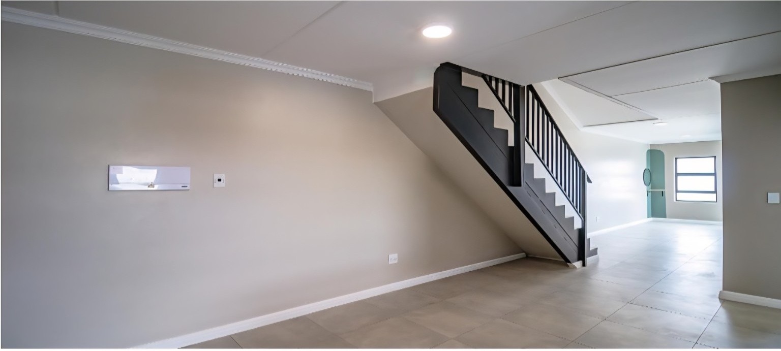 Townhouse for sale in Glen Austin AH, Midrand, 102 m²
