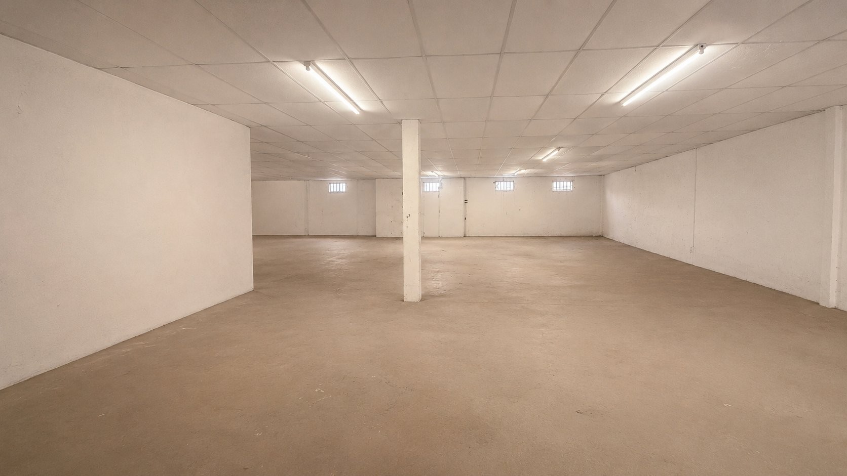 Commercial Property for rent in Bramley, Johannesburg, 434 m²