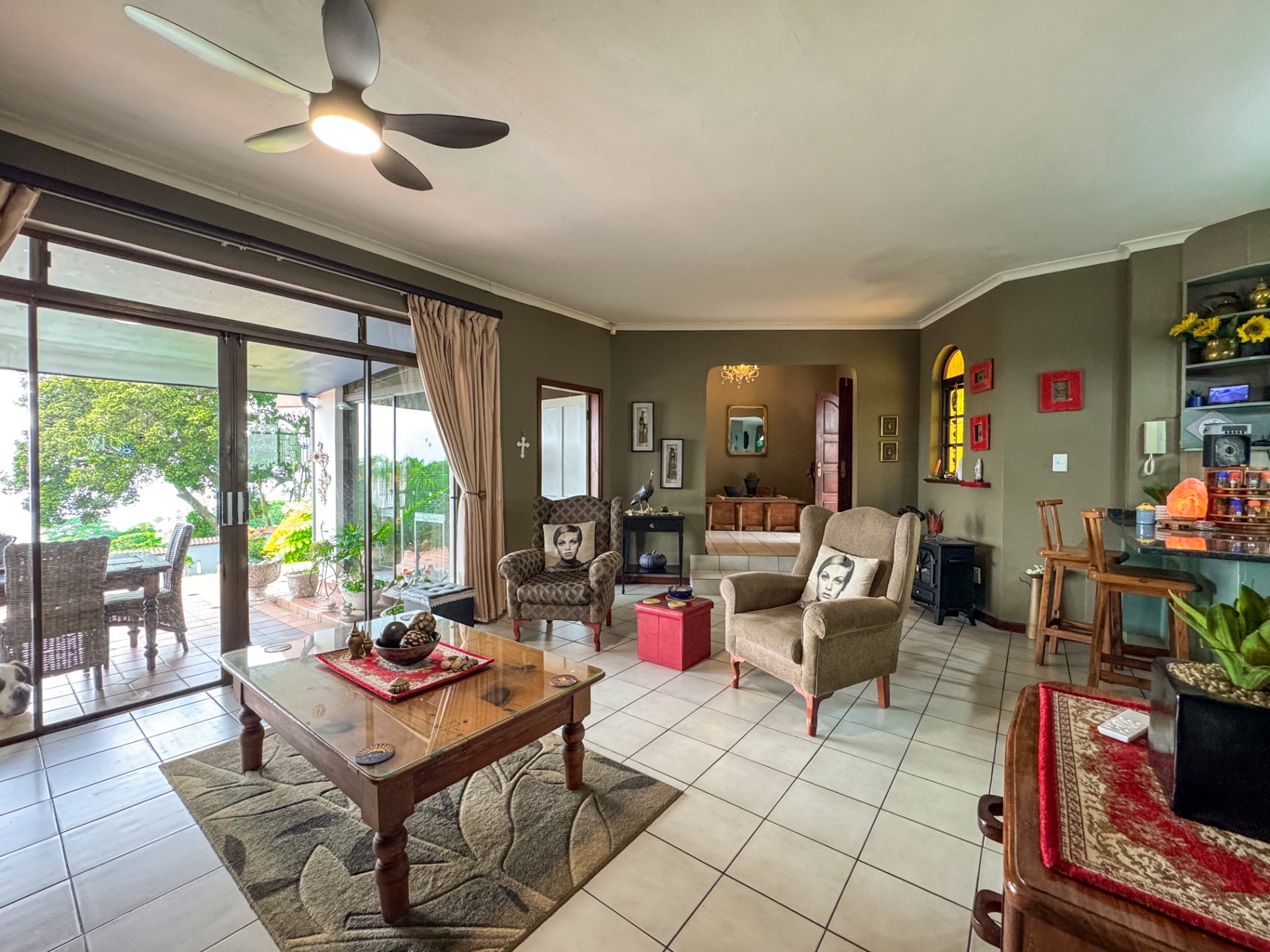 House for sale in Umtentweni, Port Shepstone, KwaZulu Natal, 4 Robin Lane, Umtentweni, Port Shepstone, KwaZulu Natal, 2001 m²
