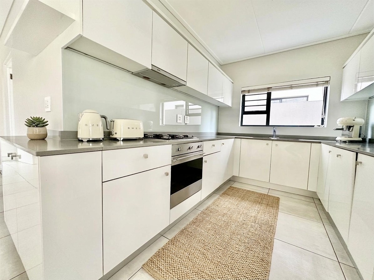Apartment for rent in The Polofields, Waterfall, Midrand, 8910 LRXX, Polofields Lifestyle Estate, 1 Polofields Drive, The Polofields, Waterfall, Midrand, Gauteng, 118 m²