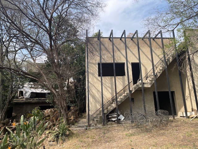 Development for sale in Rivonia, Sandton, 673 m²