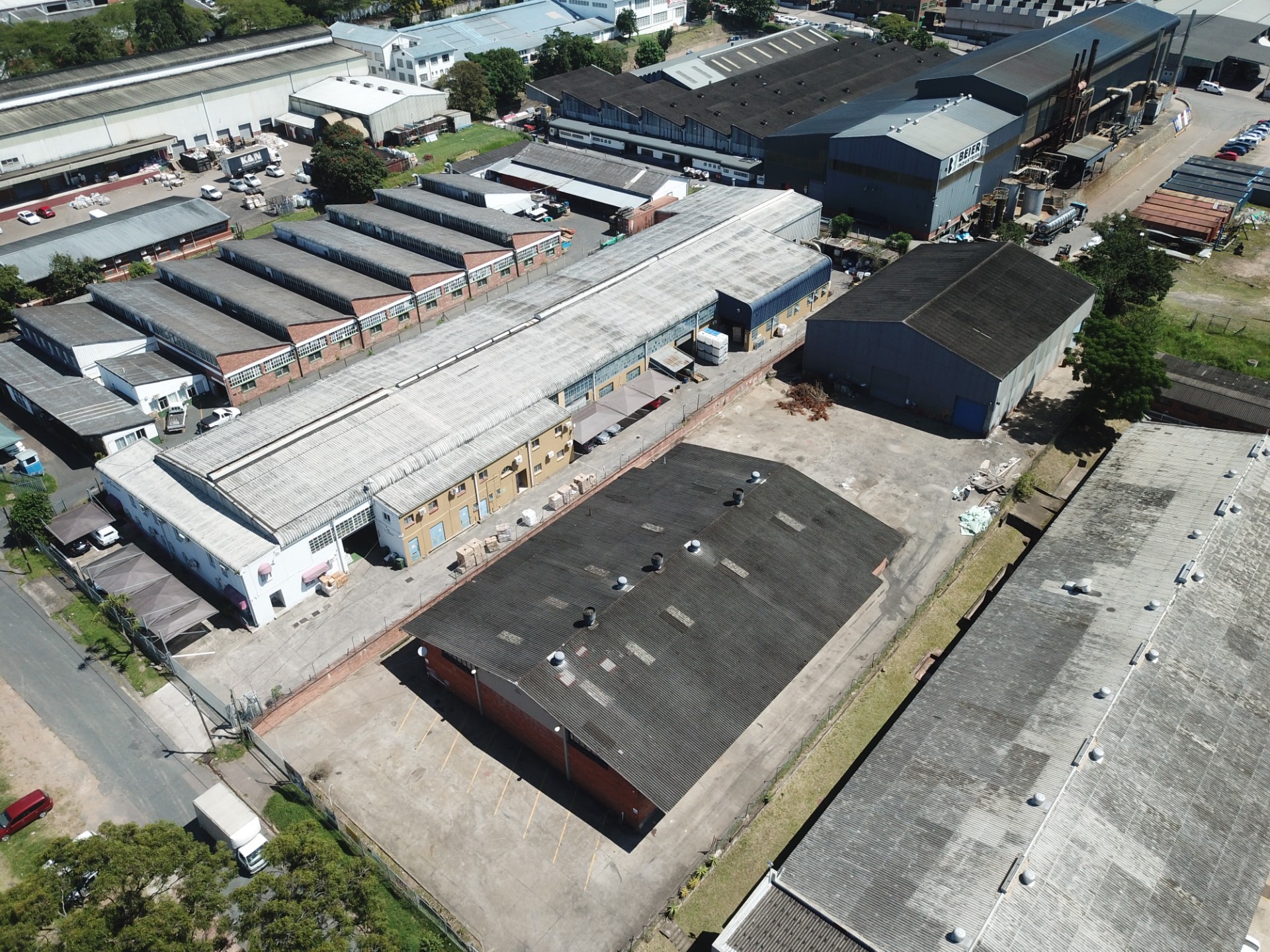 Industrial Property for rent in Pinetown North Industria, Pinetown, KwaZulu Natal, 2140 m²