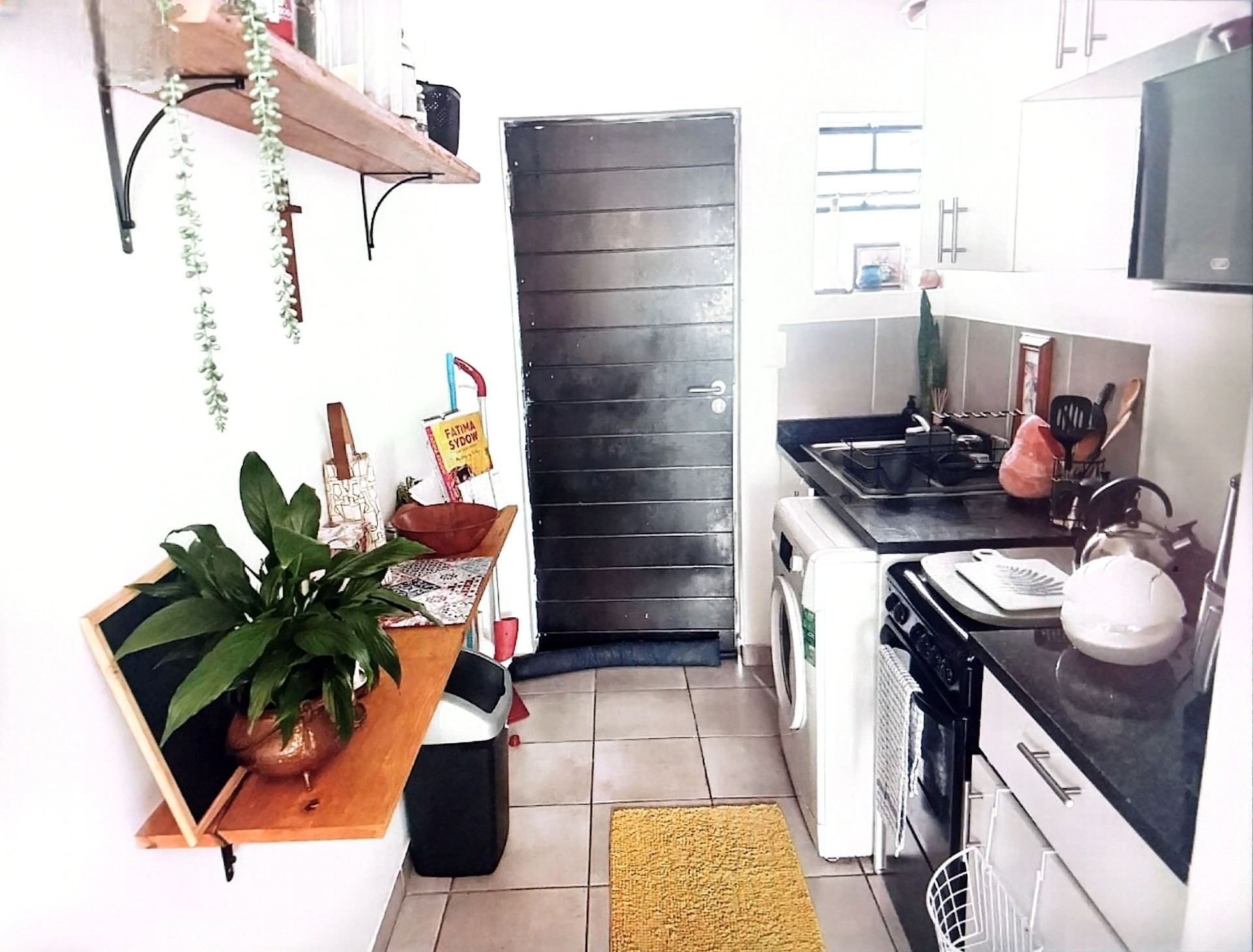 Apartment for rent in Belhar, Cape Town, 260 E (1st floor), Belhar Views, 9 Education Street, Belhar, Cape Town, Western Cape, 39 m²