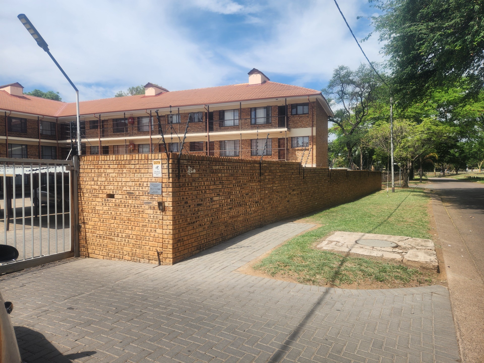 Duplex for sale in Tileba, Pretoria, 60 m²