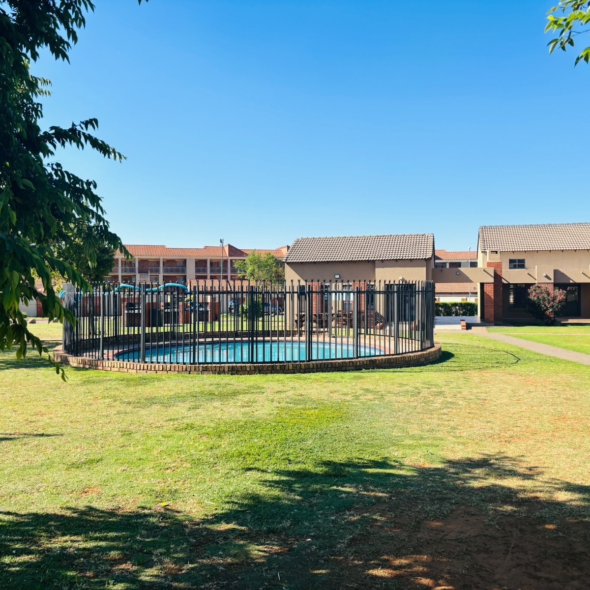 Apartment for sale in The Orchards, Akasia, 23 Park medow (0th floor), Fairways garden estate, 6517 Orange Blossom, The Orchards, Akasia, Gauteng