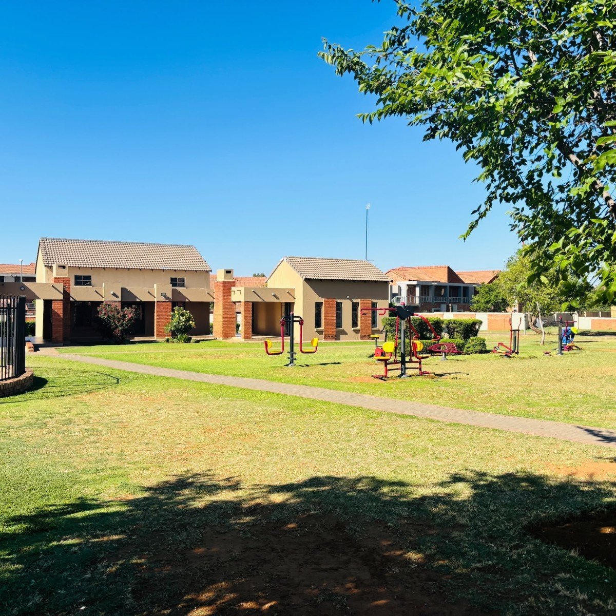 Apartment for sale in The Orchards, Akasia, 23 Park medow (0th floor), Fairways garden estate, 6517 Orange Blossom, The Orchards, Akasia, Gauteng