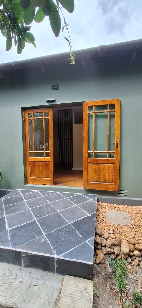Apartment for rent in Knysna Central, Knysna