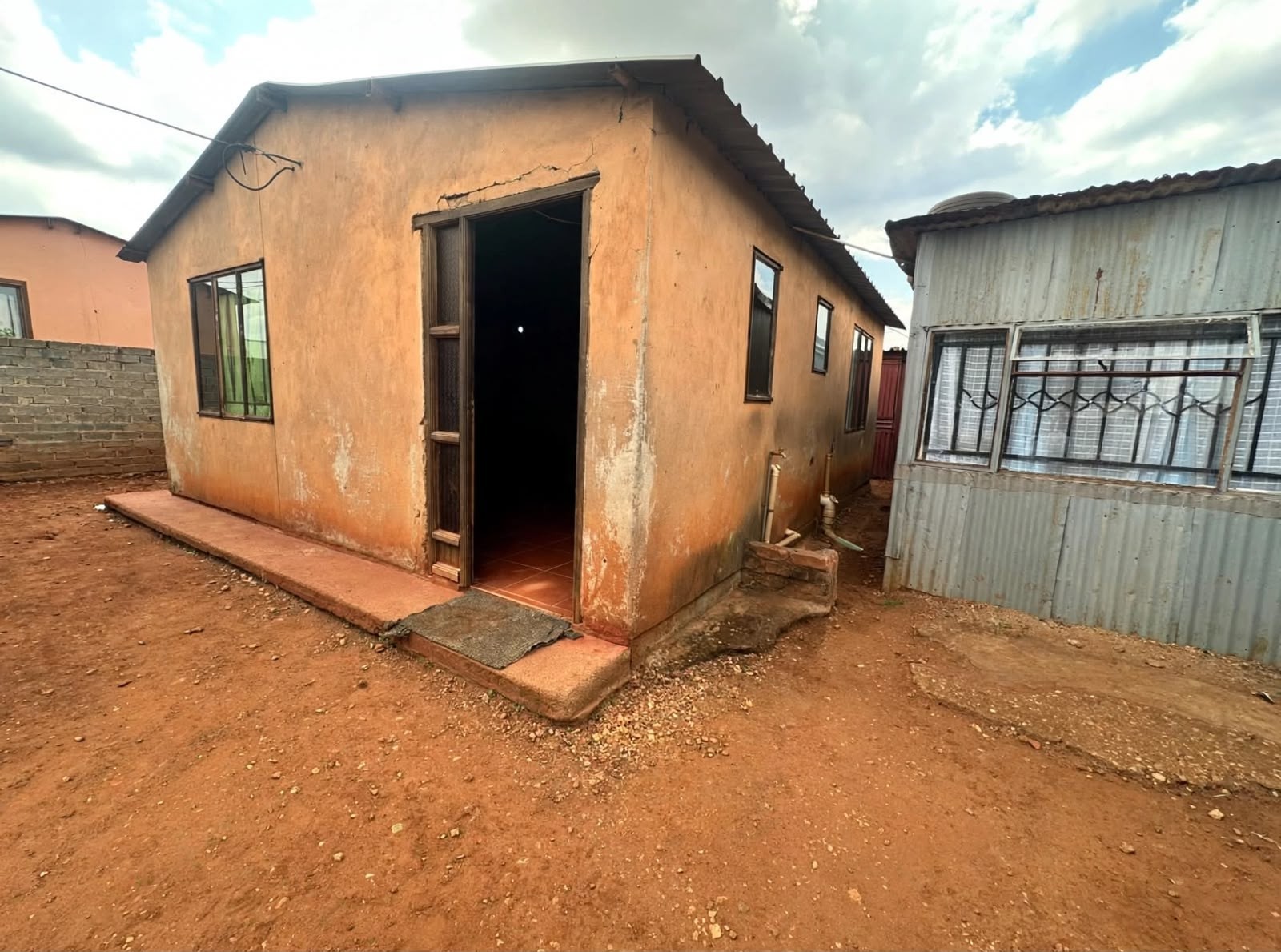 House for sale in Orange Farm, Evaton