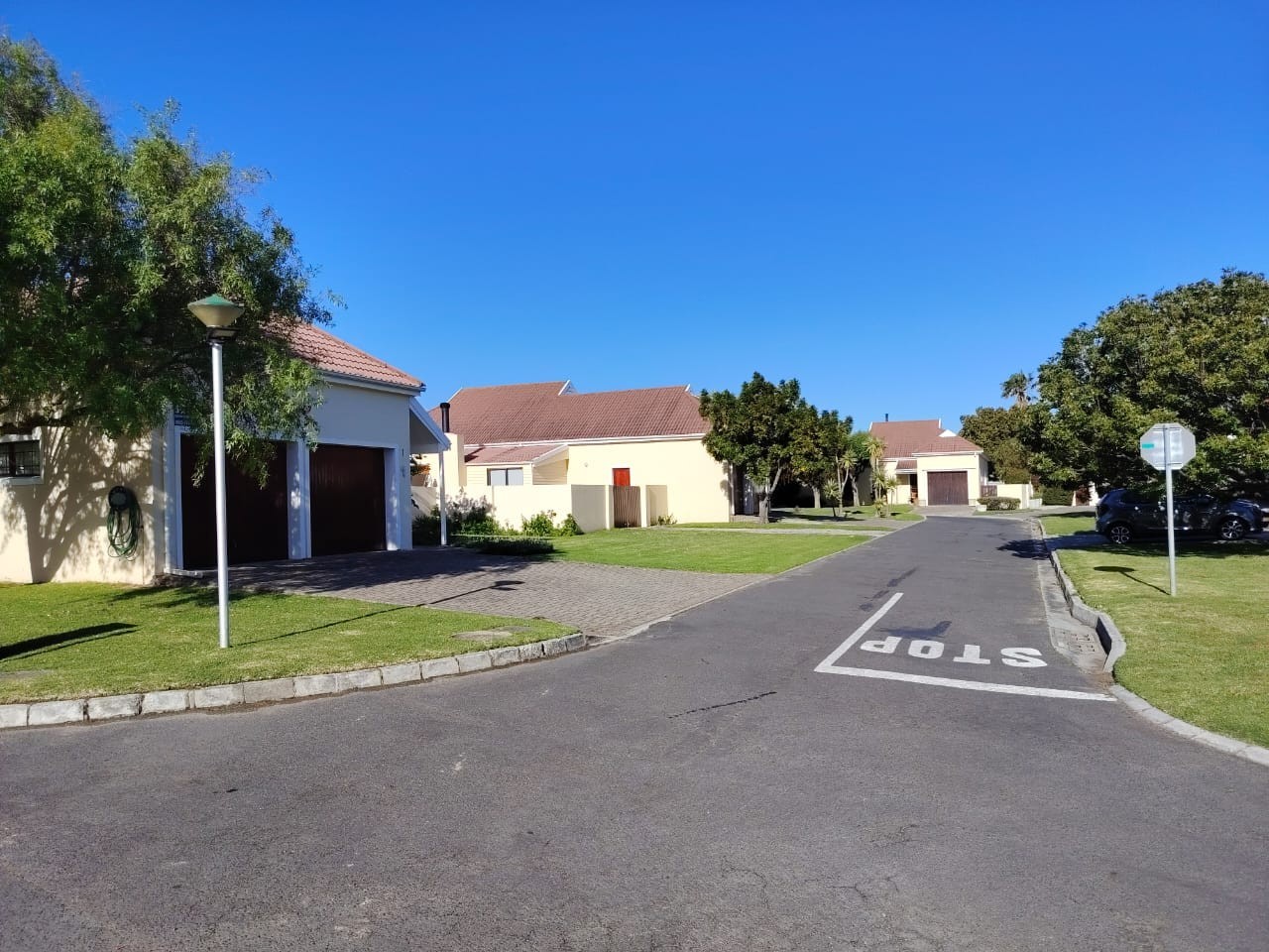Townhouse for rent in Sandbaai, Hermanus