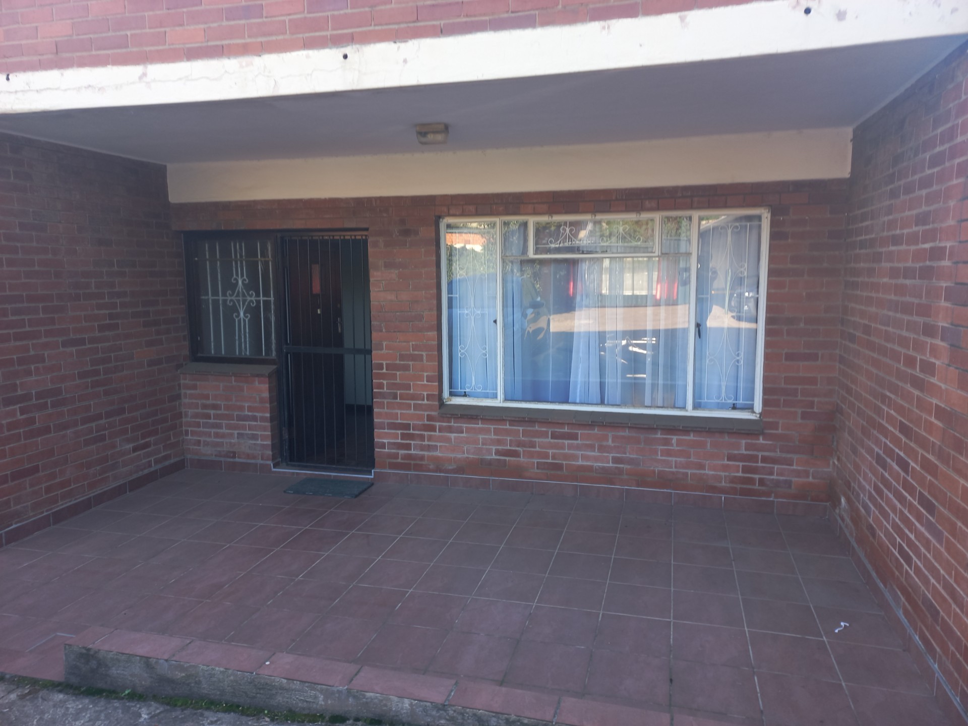 Apartment for sale in Scottsville, Pietermaritzburg, KwaZulu Natal, 1  (1st floor), PORT GORDON, 13 KING EDWARD AVEN, Scottsville, Pietermaritzburg, KwaZulu Natal, 56 m²