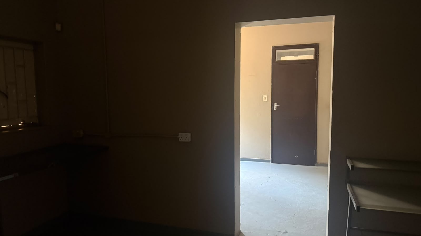 Industrial Property for rent in Vaalbank, Middelburg, 850 m²