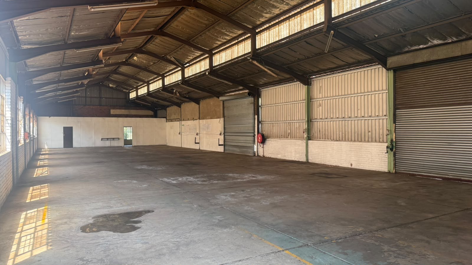 Industrial Property for rent in Vaalbank, Middelburg, 850 m²