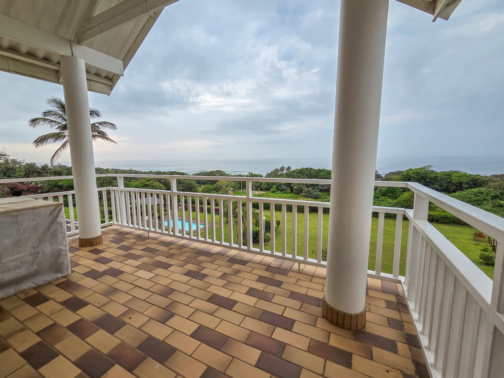 Apartment for sale in Pumula, Port Shepstone, KwaZulu Natal, 121 m²