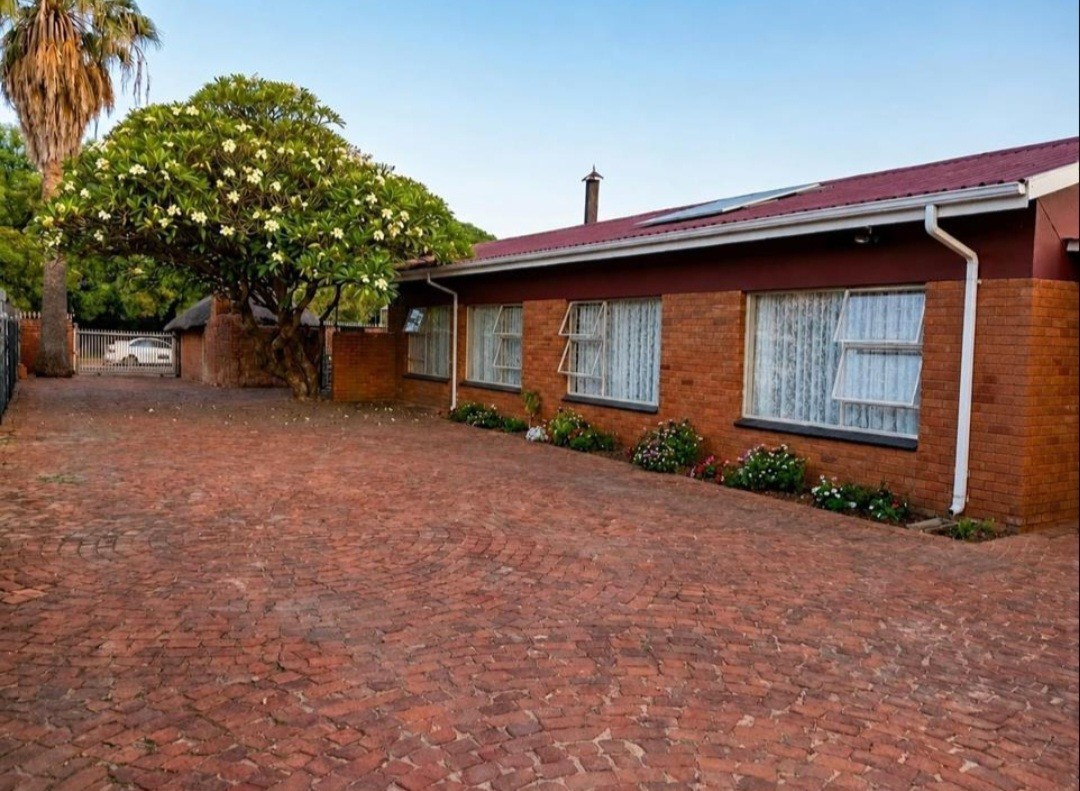 House for rent in Pretoria North, Pretoria, 138 m²