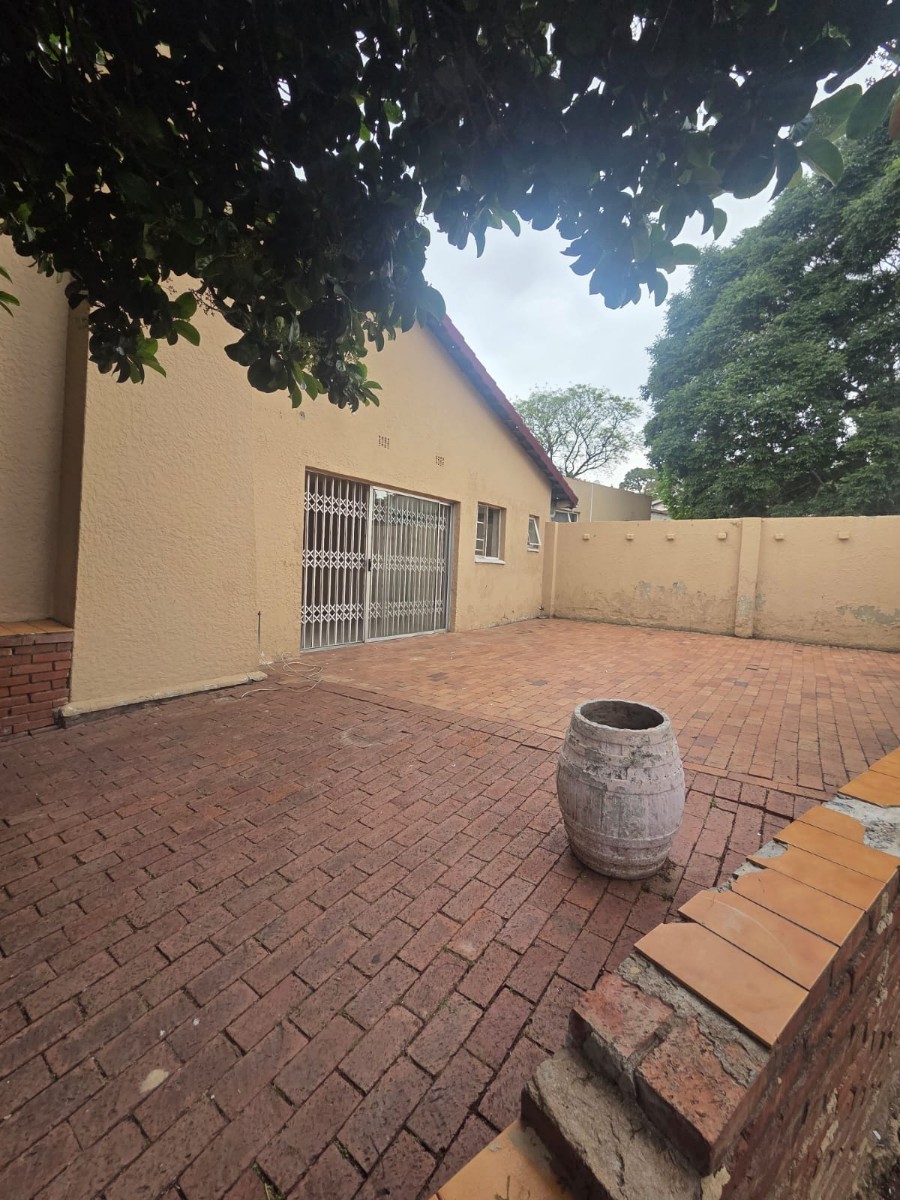 Cottage for rent in Gresswold, Johannesburg
