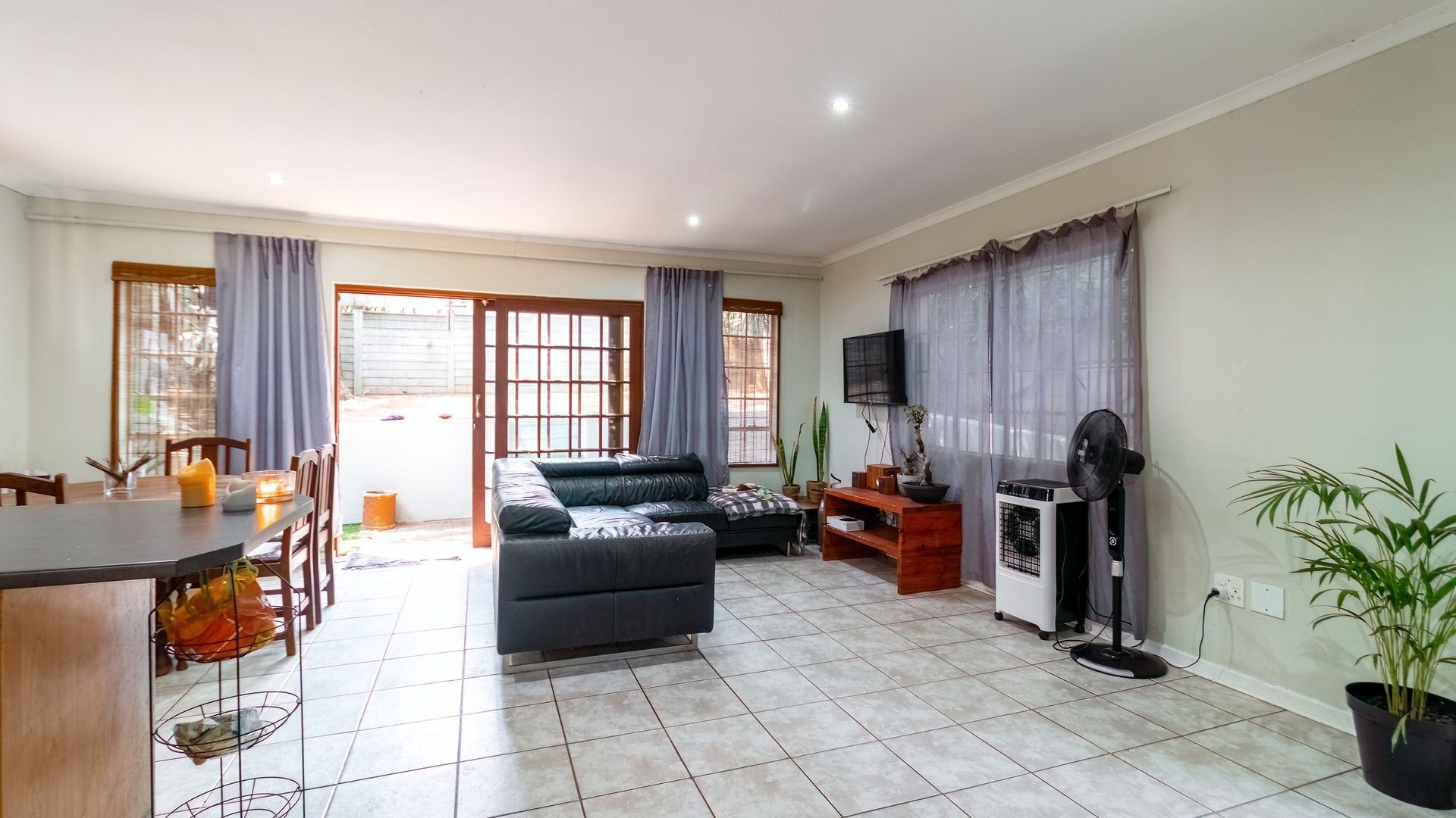 House for rent in Parkmore, Sandton, 119 8th Street, Parkmore, Sandton, Gauteng, 120 m²