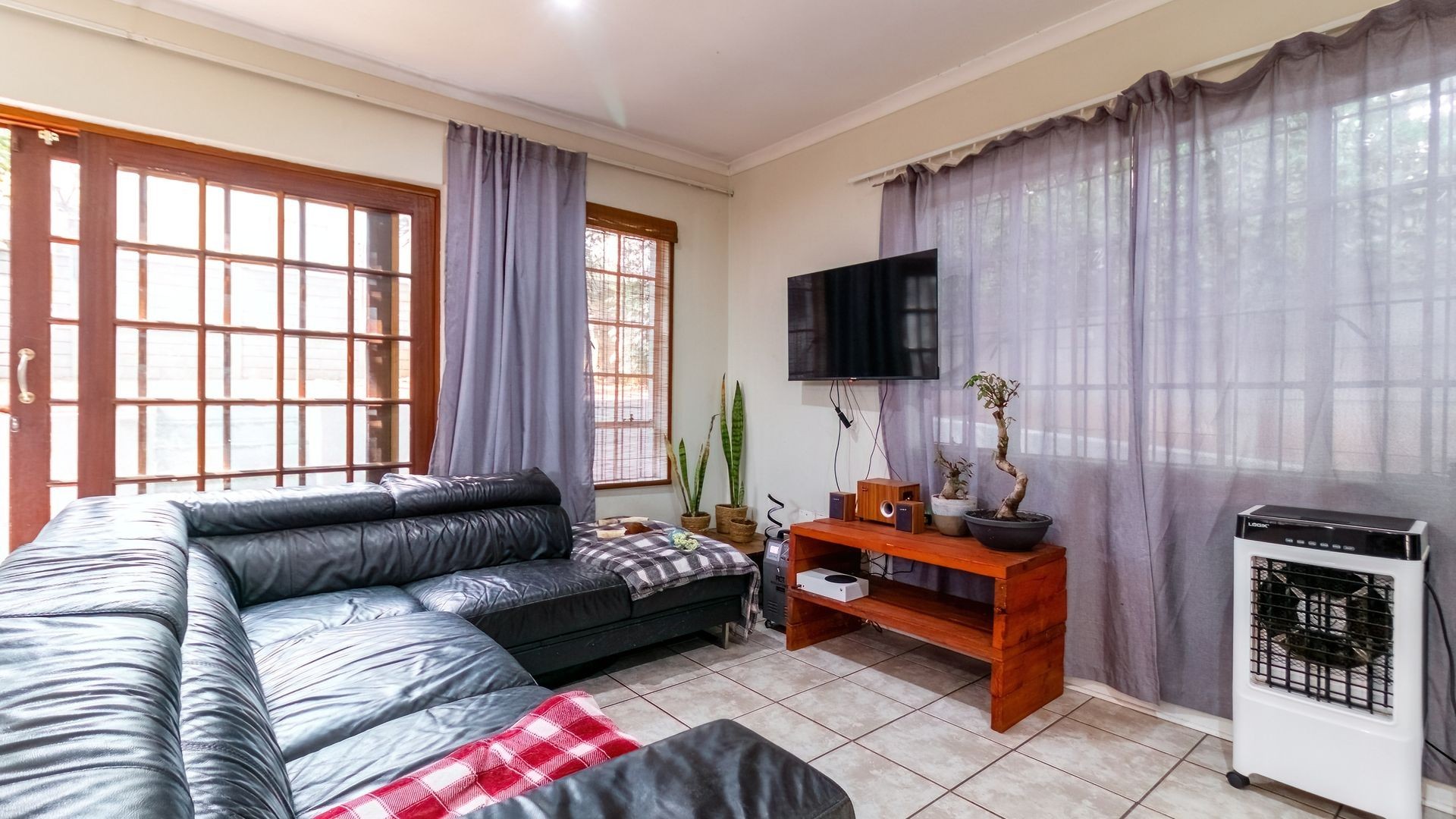 House for rent in Parkmore, Sandton, 119 8th Street, Parkmore, Sandton, Gauteng, 120 m²