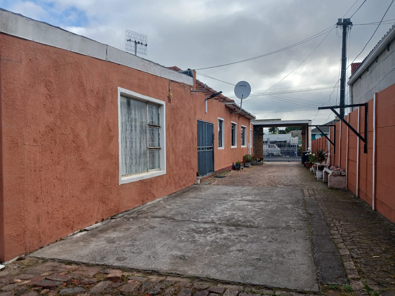 House for sale in Glenlilly, Parow, 18 Short Street, Glenlilly, Parow, Western Cape, 815 m²