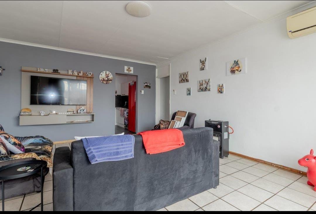 House for sale in Edelweiss, Springs, 817 m²