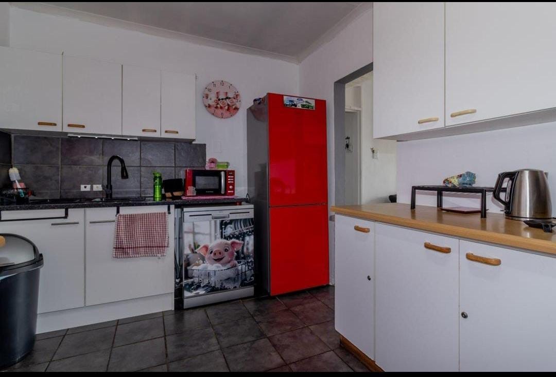 House for sale in Edelweiss, Springs, 817 m²